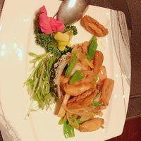 中華レストランで蝦夷アワビ炒め