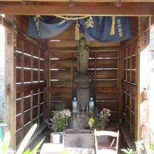 宝地蔵尊アップ