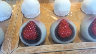 ディスプレイに惹かれて吸い込まれた