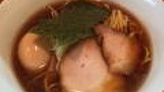 お洒落なラーメン屋