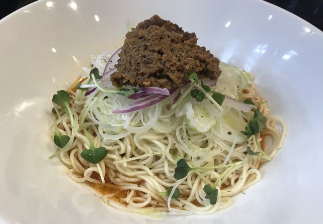 広島風汁なし坦々麺