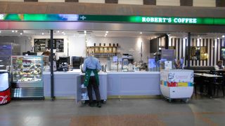 ロバーツコーヒー (ヘルシンキ中央駅店)