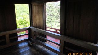 月を鑑賞するために建てられた櫓