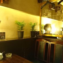 一服するに相応しい雰囲気なのに禁煙となるのは残念