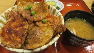 並ばずに豚丼を