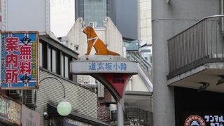 昭和の雰囲気を感じられます。