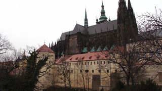 プラハ城ショートツアー