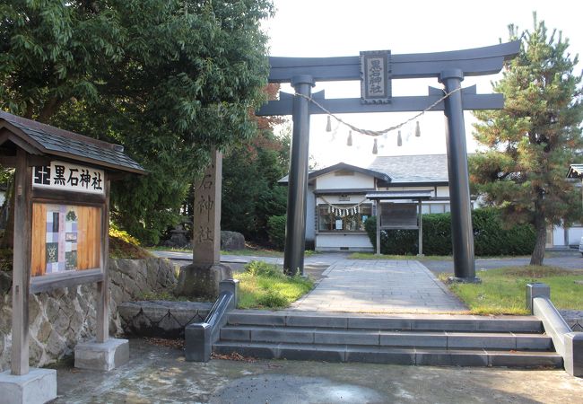 黒石藩祖の津軽信英公を祀る神社