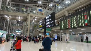 3時間前に到着したほうが安全