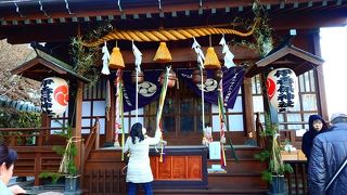伊香保温泉の石段を登ったところにあるある神社