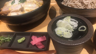 リーズナブルな蕎麦屋