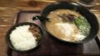 筑紫口近くの豚骨ラーメン店