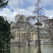 贅沢な散歩に最適な公園