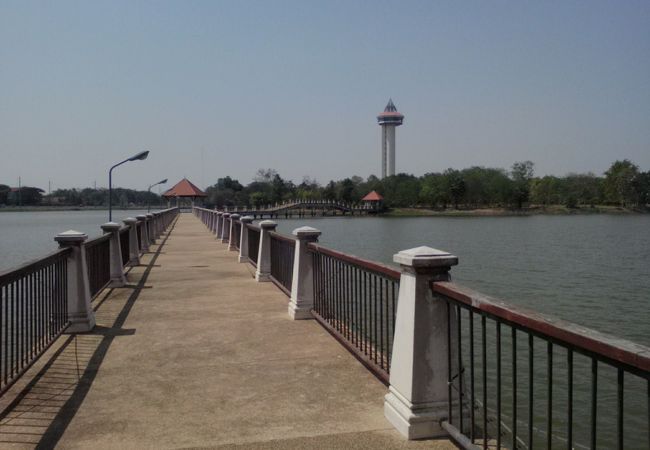 80シャロエムプラキアット公園