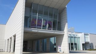 「にゃんとも猫だらけ」展開催中でした。