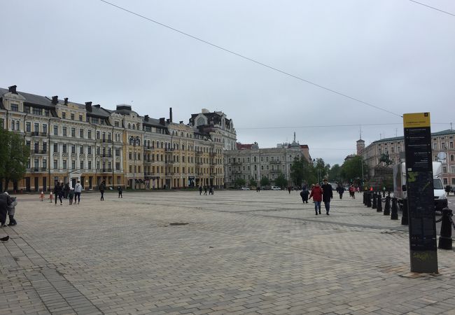 Sofiyskaya Square