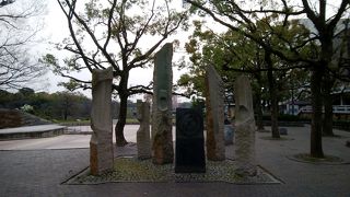 扇の要のような