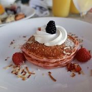 ピンクパンケーキは絶品