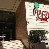 高層コンドミニアム一部を貸し出しています