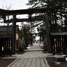 上杉神社の鳥居