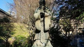 世界最大級の孔子像