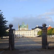 フリーデンスボー宮殿