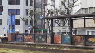 2020年３月15日現在、鹿児島駅前停留所建て替え工事に伴い桜島桟橋通～鹿児島駅前間は運転を取り止めていました