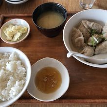 水餃子定食