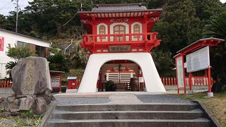 長崎鼻近くの神社