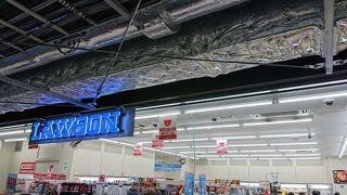 ここで食料を購入し出国