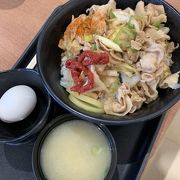 伝説のすた丼