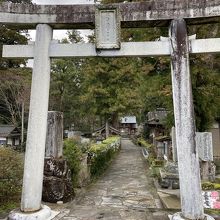 鳥居