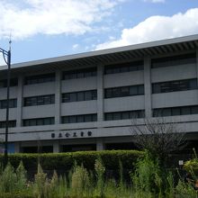 国立公文書館 