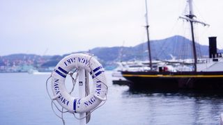 平日のためかがらーんと