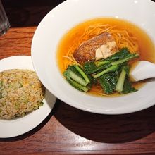 しょうけいラーメンセット