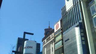 東京の華やかさを満喫出来る通り