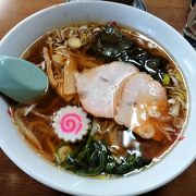 手打にんにくラーメン