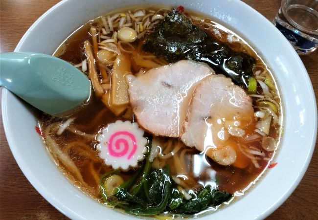 手打にんにくラーメン