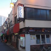 浅草の人気洋食店