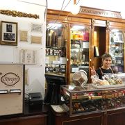 バルセロナ最古のチョコレート店
