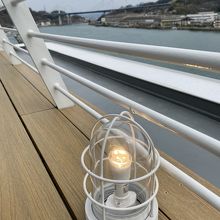 足元のライトが可愛い。