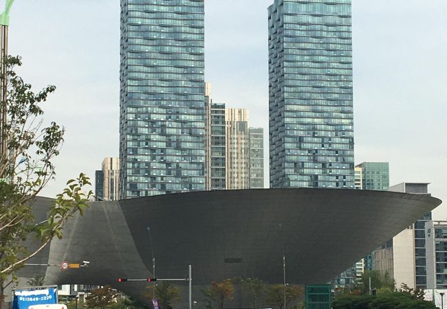 トライ ボウル (ホテルスカイパーク)