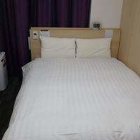 ベッドは清潔！気持ちいい！USB充電口もついてます！