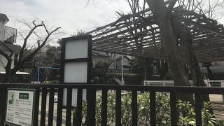 スイーツフォレストのすぐ近く