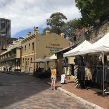 マーケットと建造物