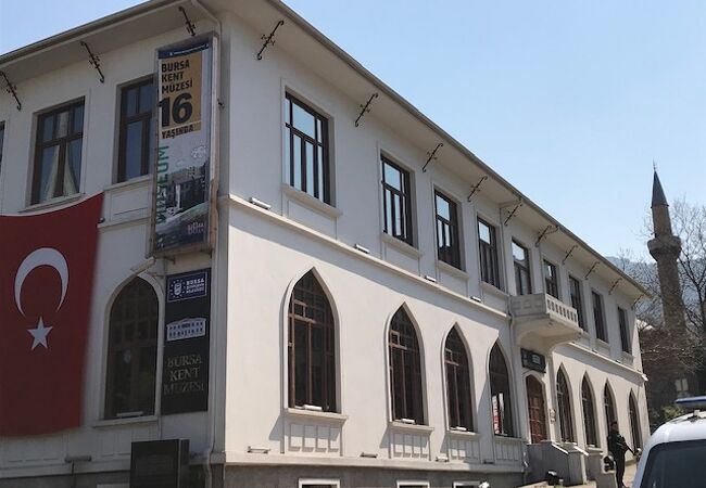 ウルジャーミーからイェシルテュルベとイェシルジャミーへ行く途中