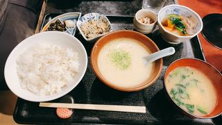 味のある定食屋さん