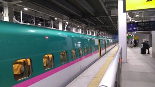 速くて車内もゆったりと快適