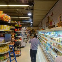 食品コーナー