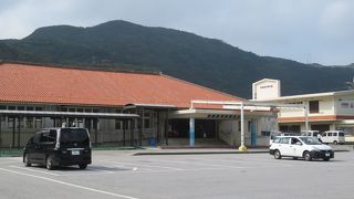 お店は少ないが無料wifiあり！